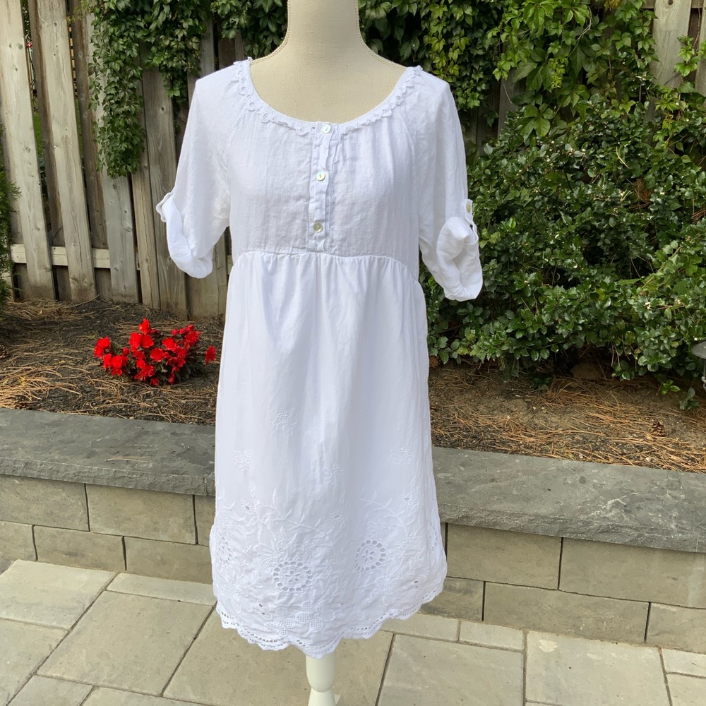 White linen and cotton babydoll dress, made in Italy